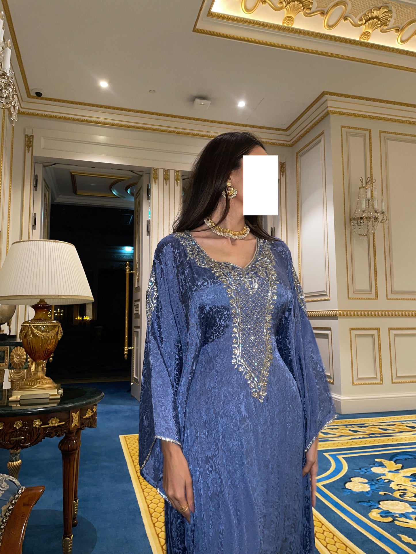 B19 Dress