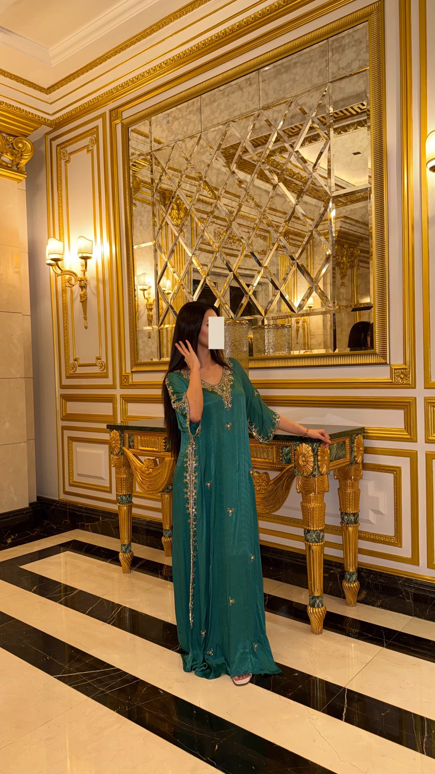 C16 Dress