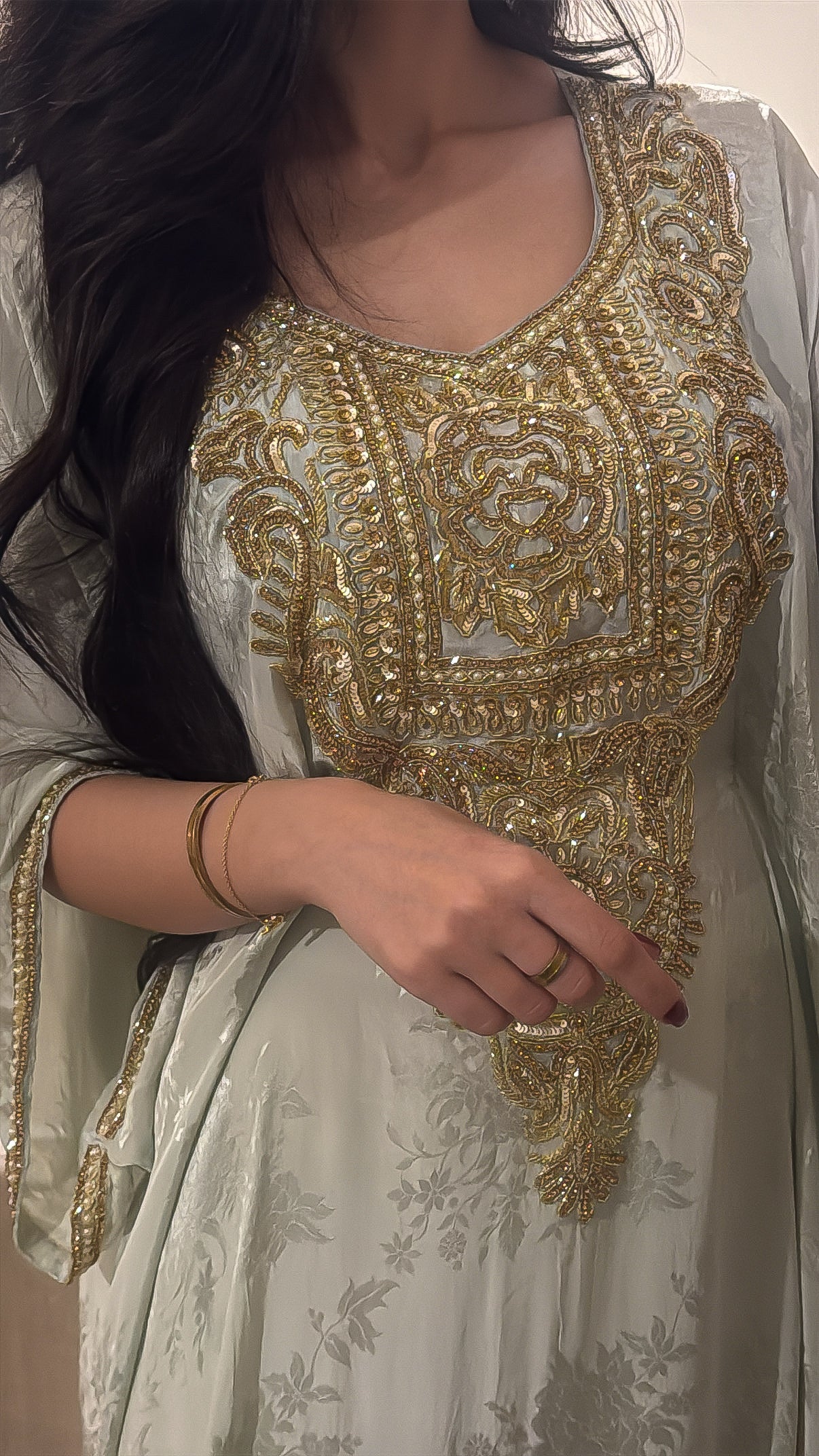 C81 dress
