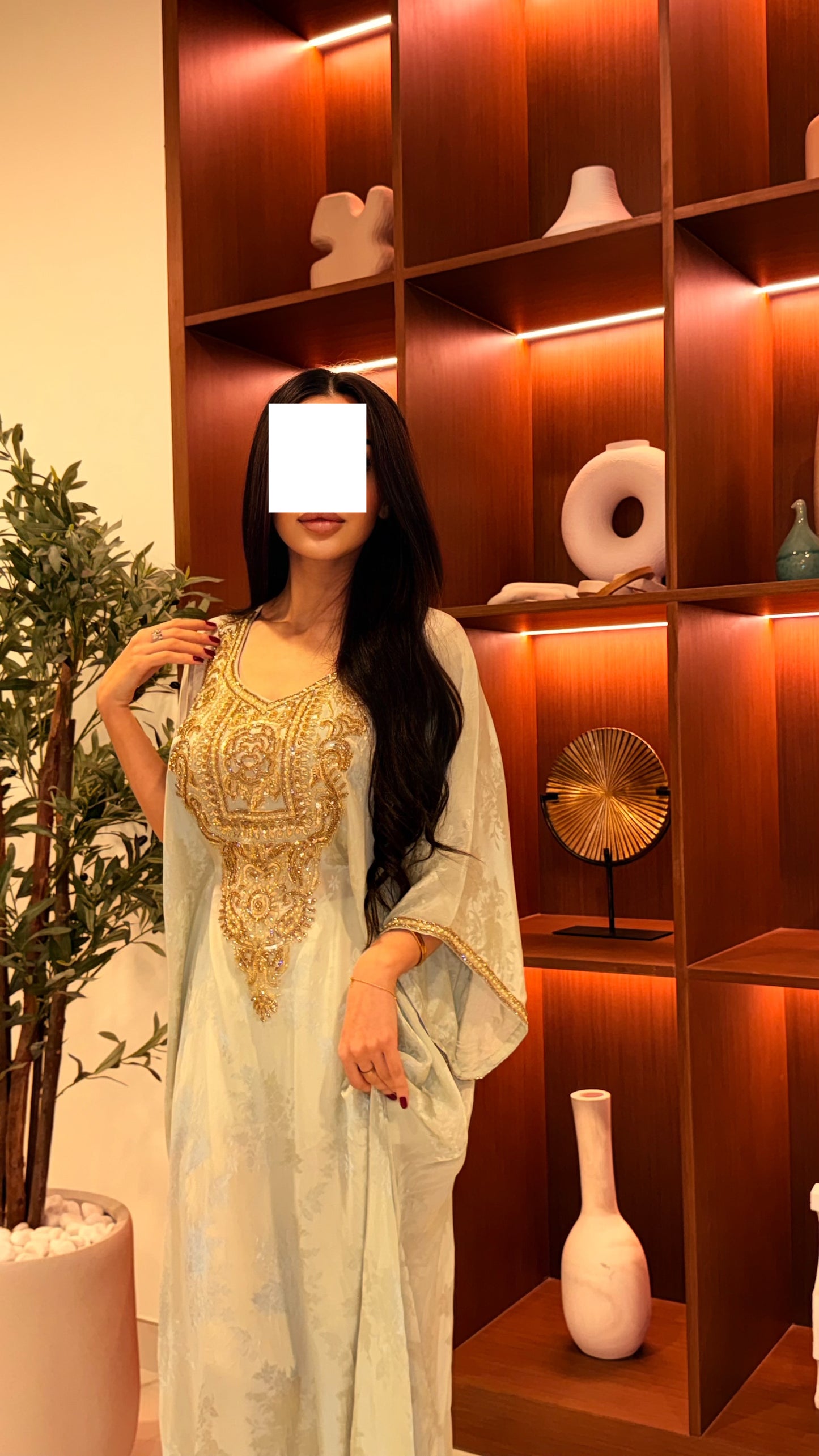 C81 dress