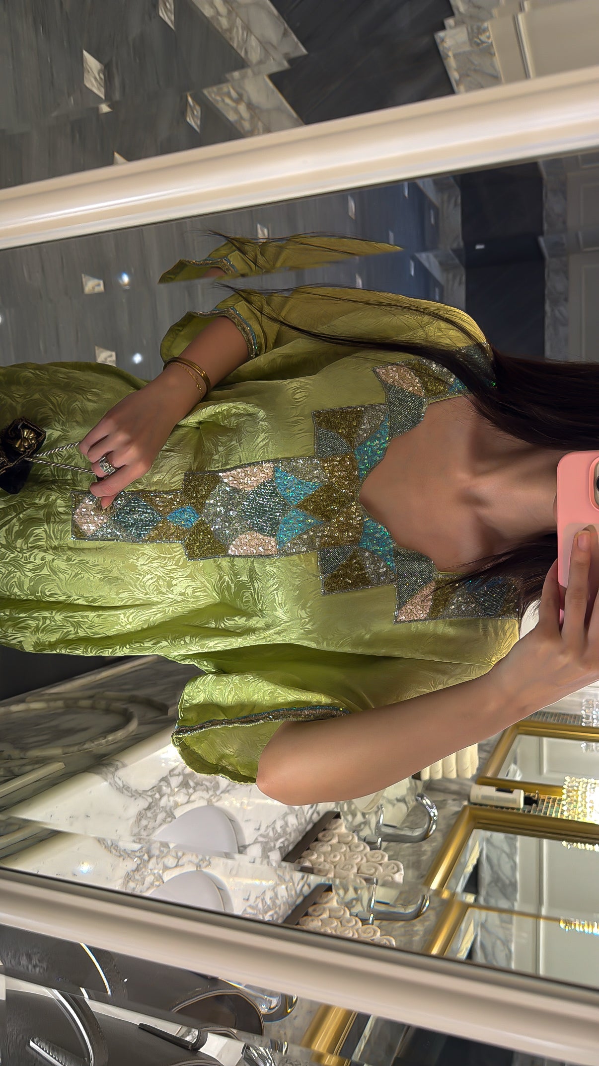 C18 Dress